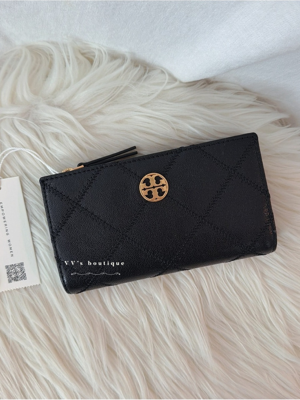 NWT Tory Burch Willa Medium Wallet Quilted Leather Black Gold 168721